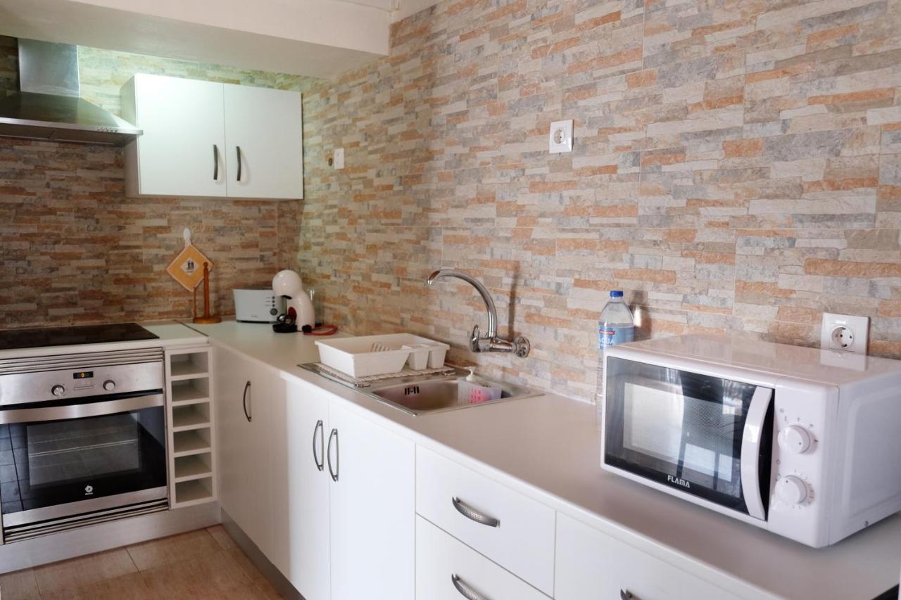Magnolia - Casa Com Dois Quartos Junto Ao Mar - Renovada Em 2023 Мостейрос Екстериор снимка